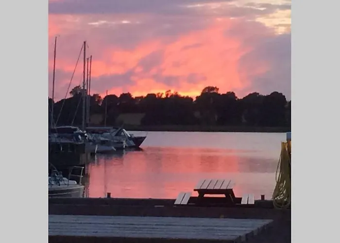 Charmerende I Centrum 度假居 Præstø
